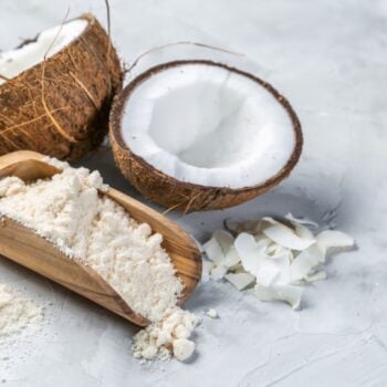 farinha-de-coco-conheca-os-beneficios-e-aprenda-como-fazer